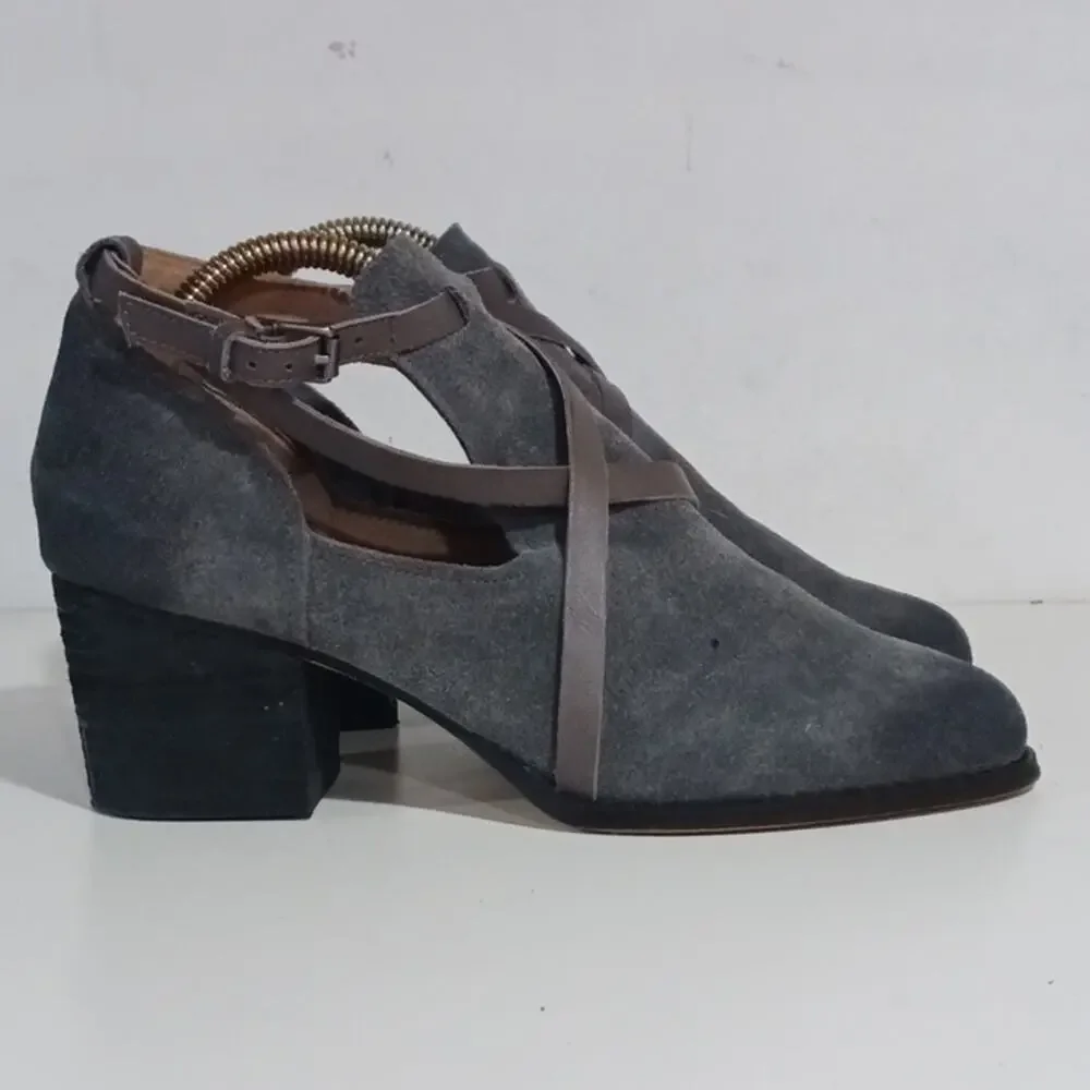 Corso Como Hanna Suede Bootie burnished gray sz 7.5